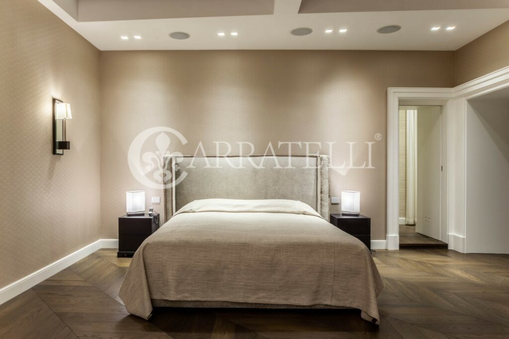 Luxury penthouse for sale in Rome city center