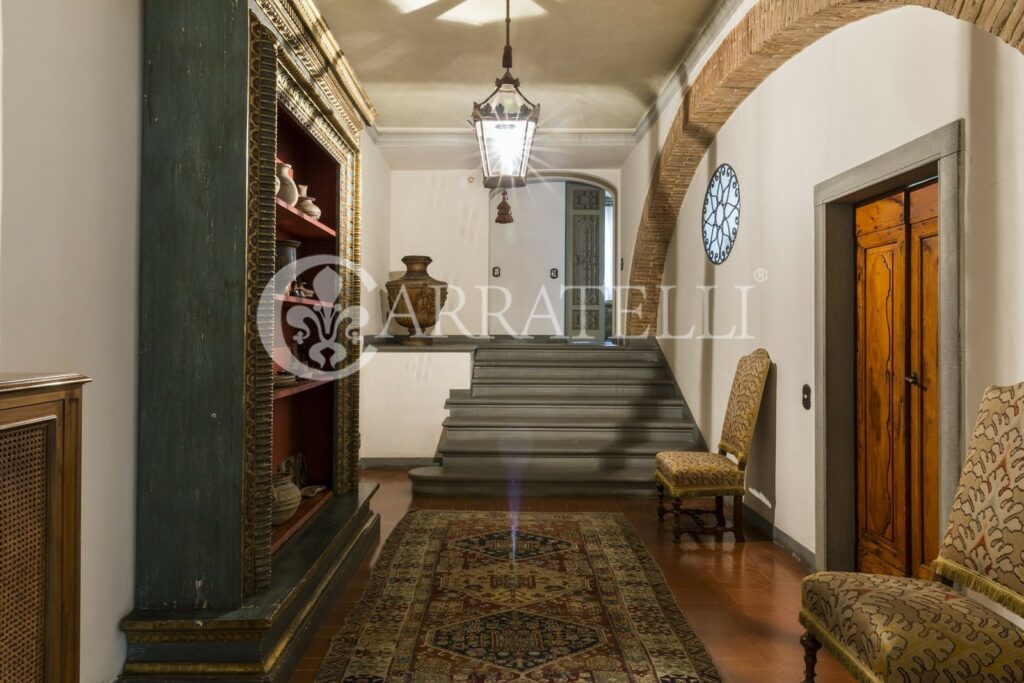 Prestigious historic villa in Florence