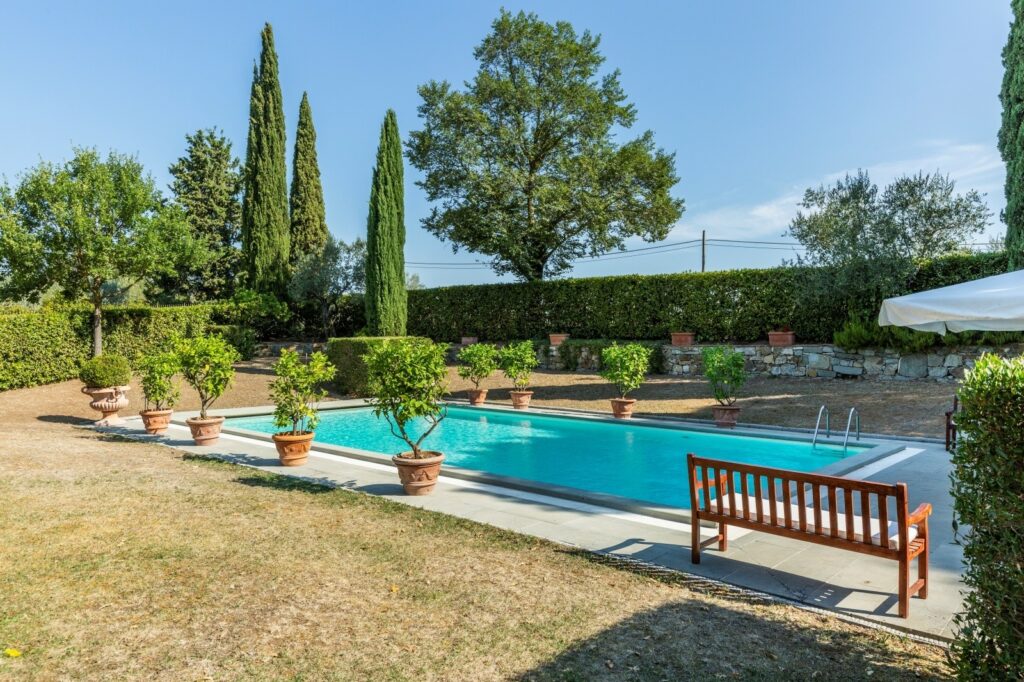 Spectacular villa with swimming pool in Impruneta
