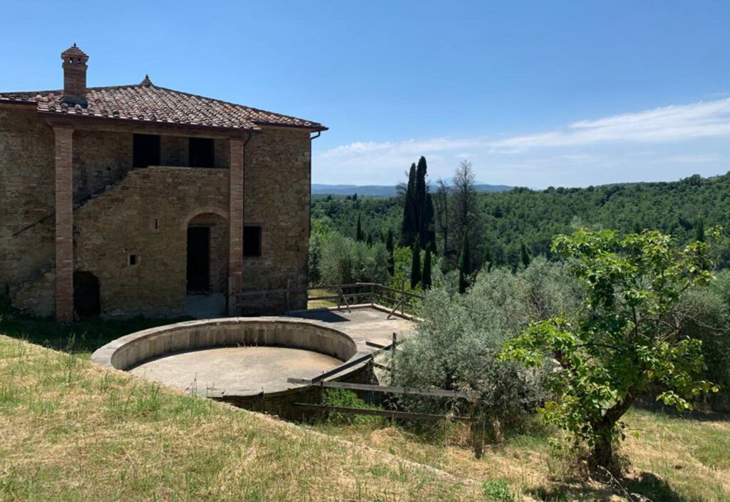 Real estate complex in Monte San Savino