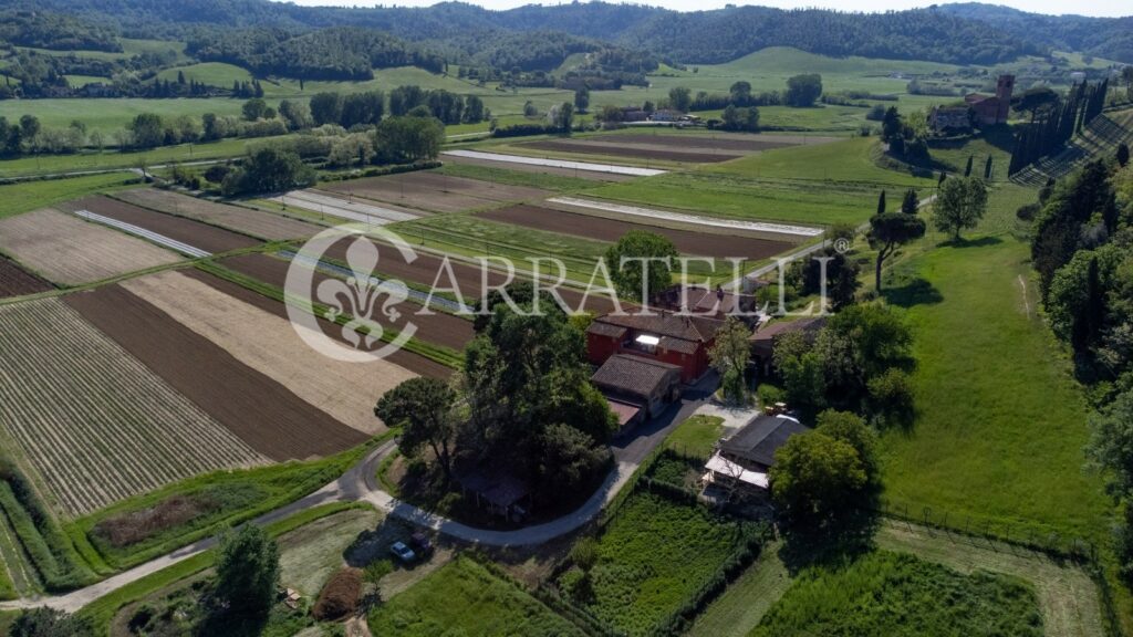 Красивая винная ферма с пансионом Сан Миниато