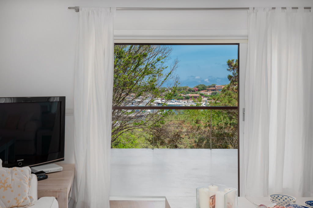 Wonderful apartment with garden and terrace facing the sea in Porto Rotondo