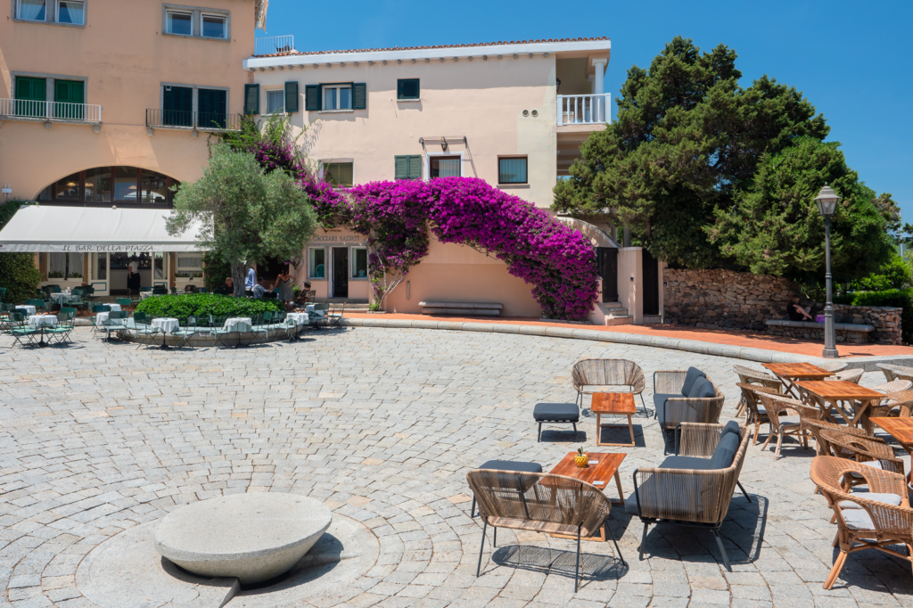 Wonderful apartment with garden and terrace facing the sea in Porto Rotondo