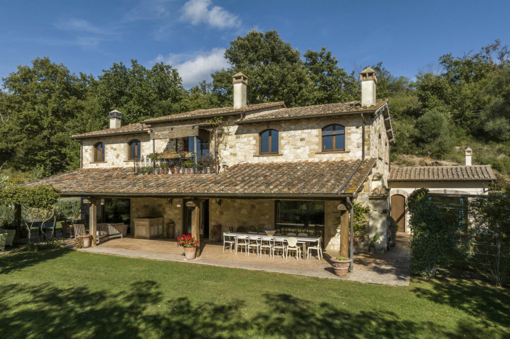 Villa con piscina e terreno a Capalbio – Toscana