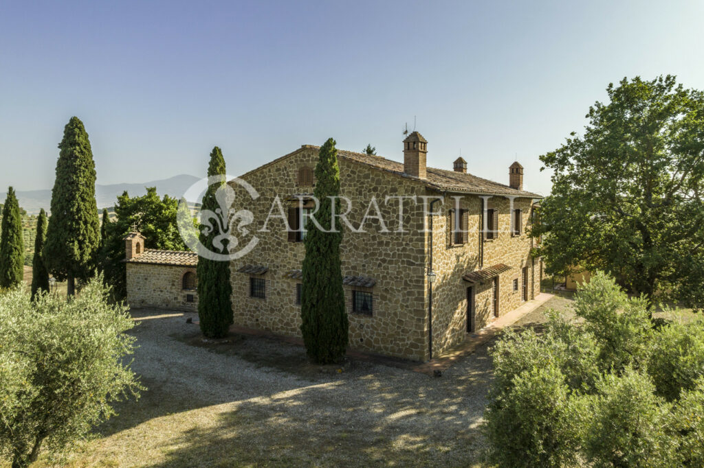 Beautiful farmhouse in the hills of Pienza