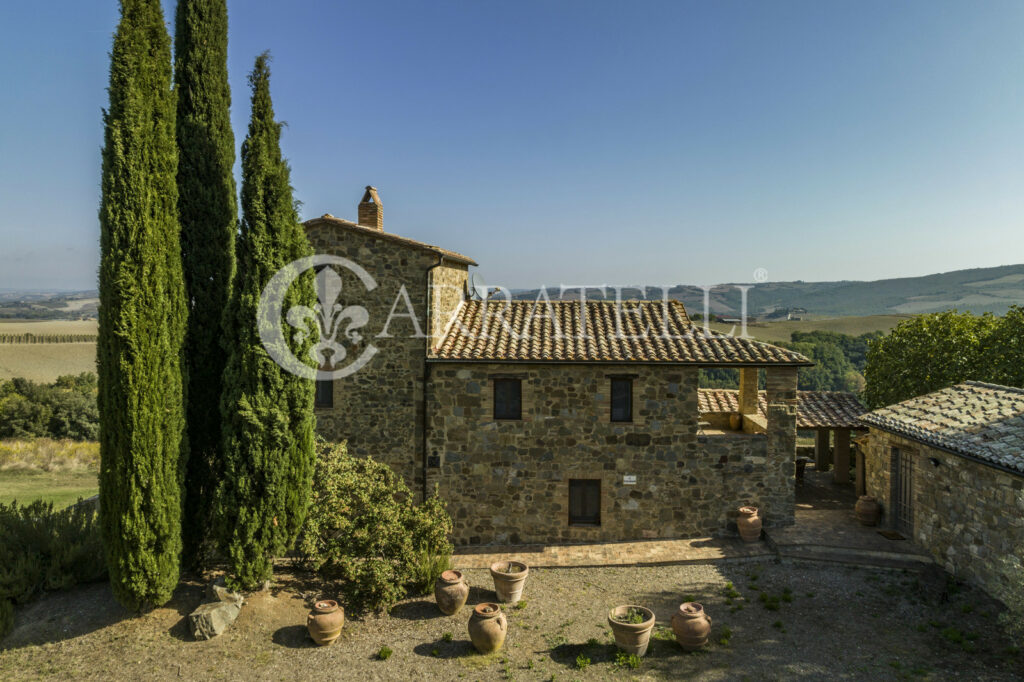 Casale con Piscina a Montalcino Toscana