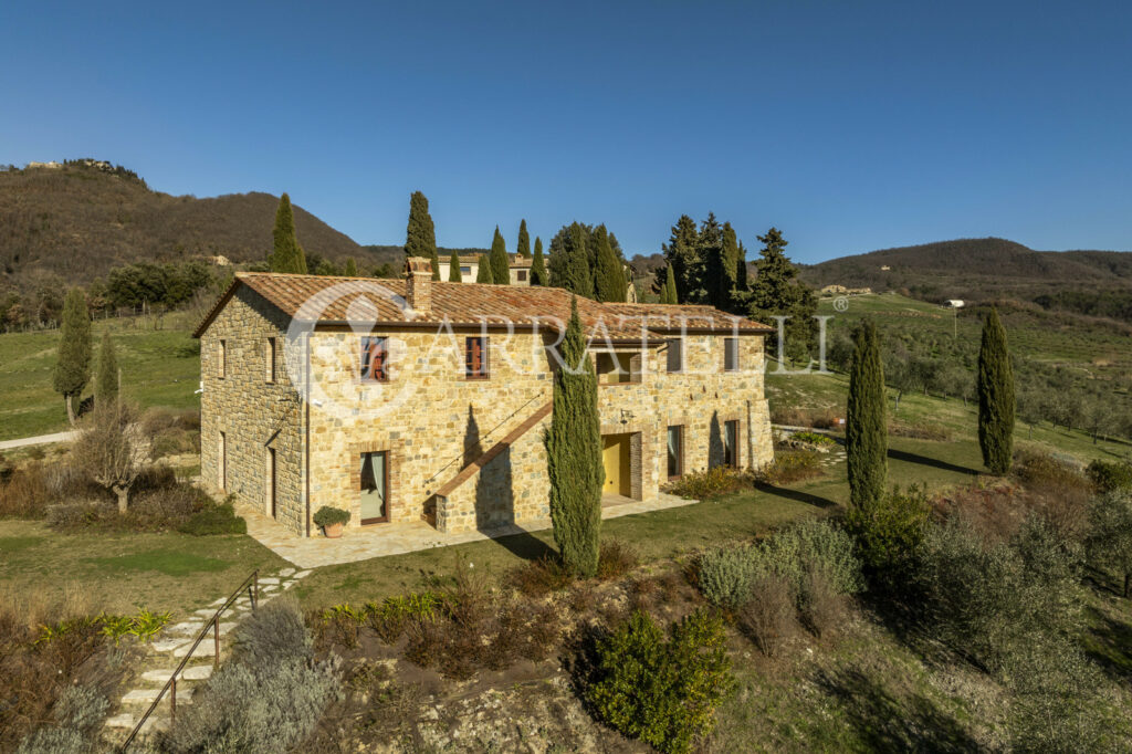 Val D’Orcia Farm with accommodation